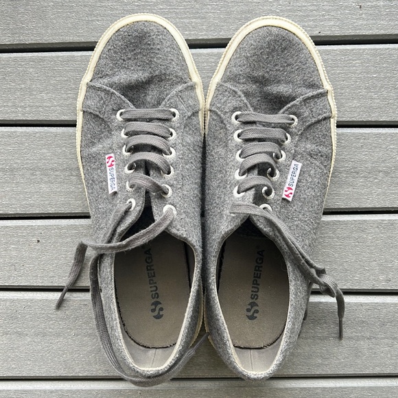 Women’s Superga Charcoal Grey wool blend sneakers size 9. Exc pre-worn cond. - Picture 1 of 12
